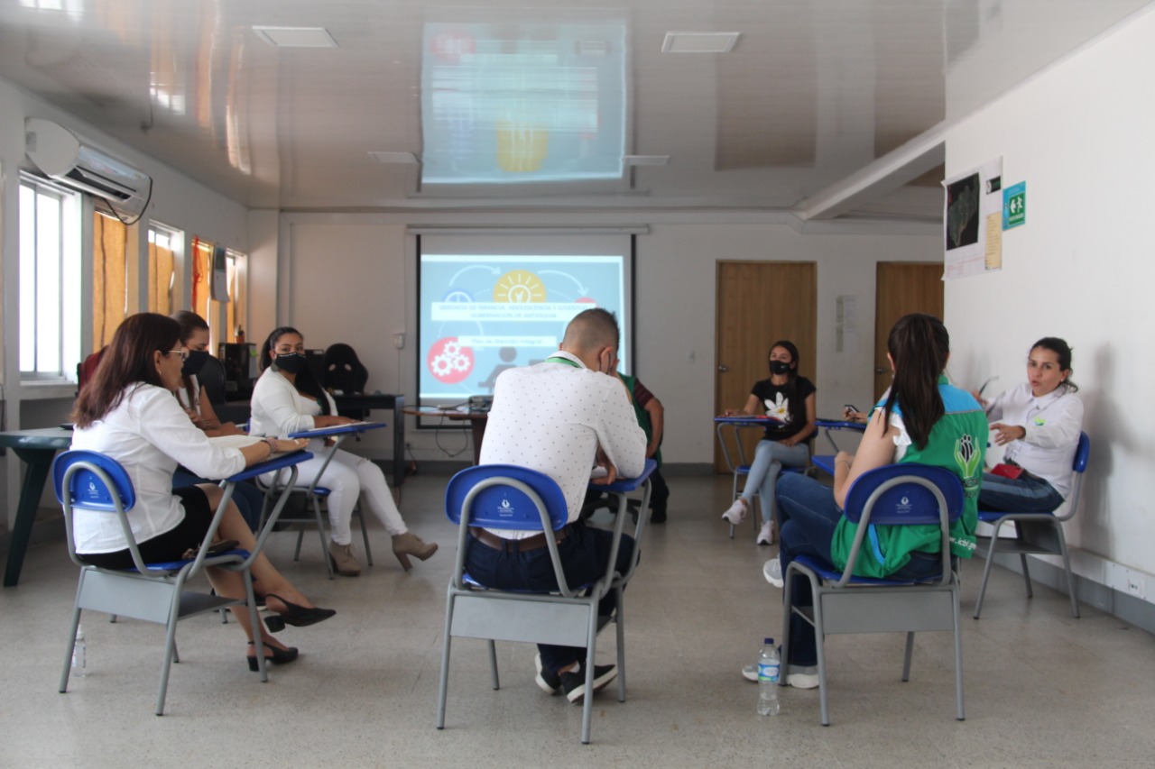 UNIDAS en Segovia por las niñas, niños, adolescentes, jóvenes y mujeres del municipio.
