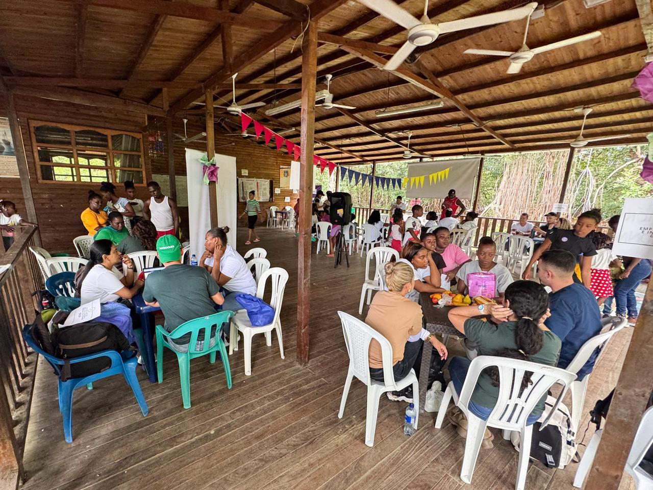 La Gobernación de Antioquia llegó a Puerto Girón, Apartadó, con toda su oferta institucional y de servicios 