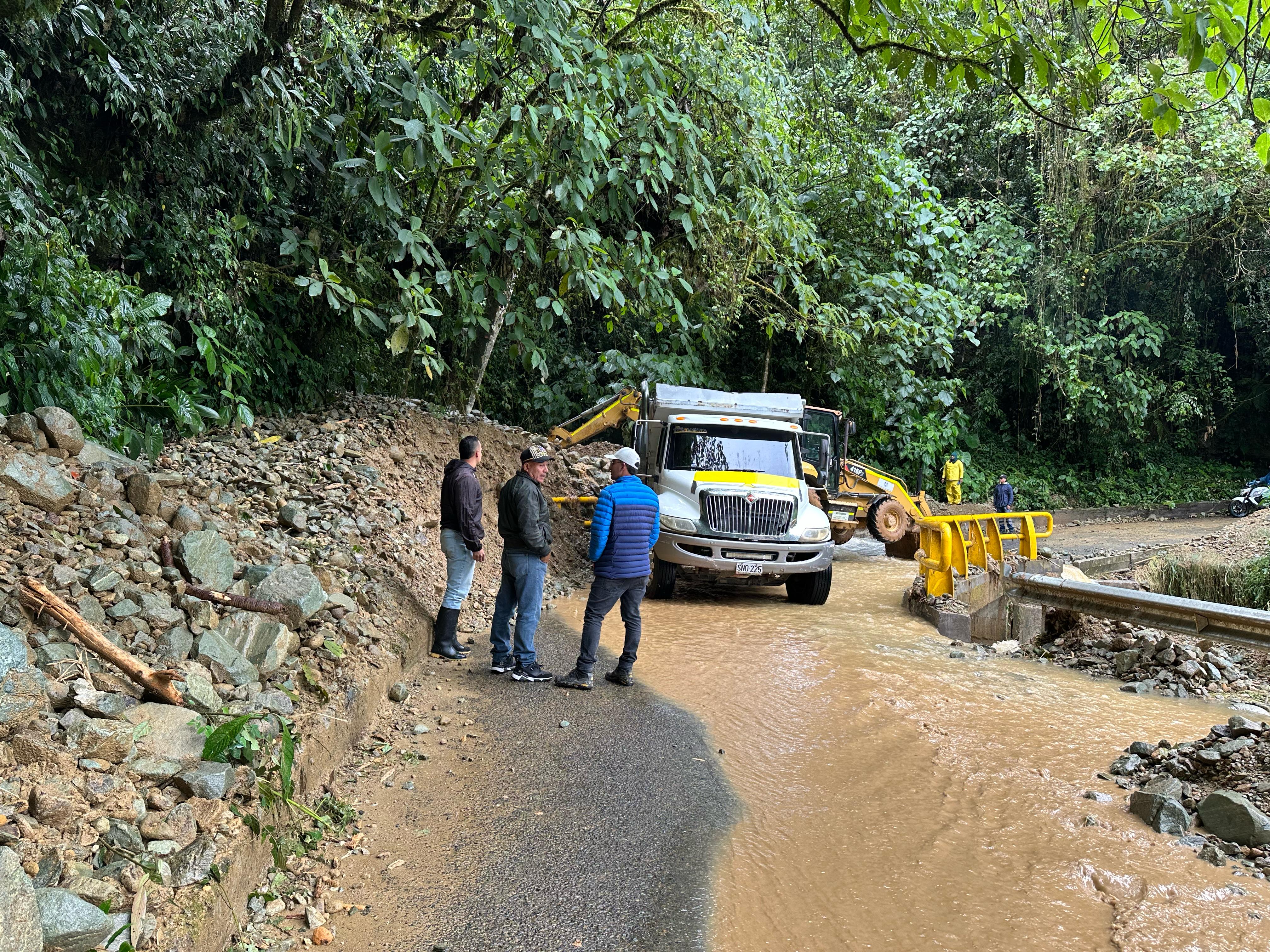 Gobierno de Antioquia brinda apoyo a los municipios por emergencias reportadas este fin de semana en el departamento