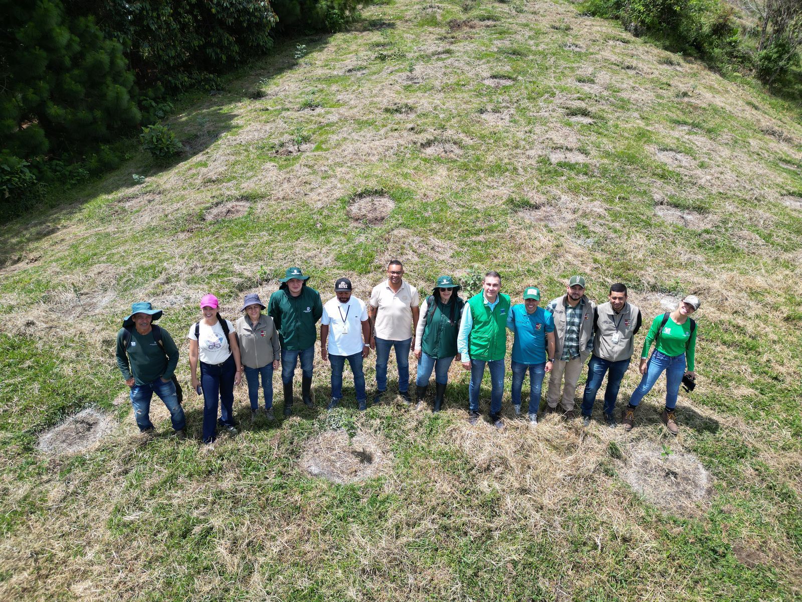 Gobernación de Antioquia invita a los municipios a postular predios para reforestación y protección de fuentes hídricas 
