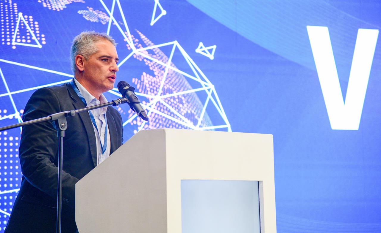 “En Antioquia estamos firmes en la defensa de las instituciones”, dijo el Gobernador Andrés Julián ante magistrados de la Red Mundial de Justicia Electoral 