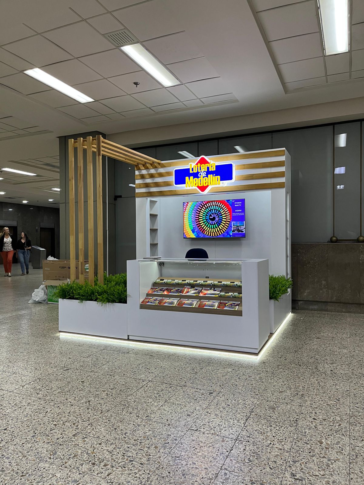 La Lotería de Medellín renueva punto de venta en la Gobernación  de Antioquia y lanza el Sorteo Especial del 20 de junio  