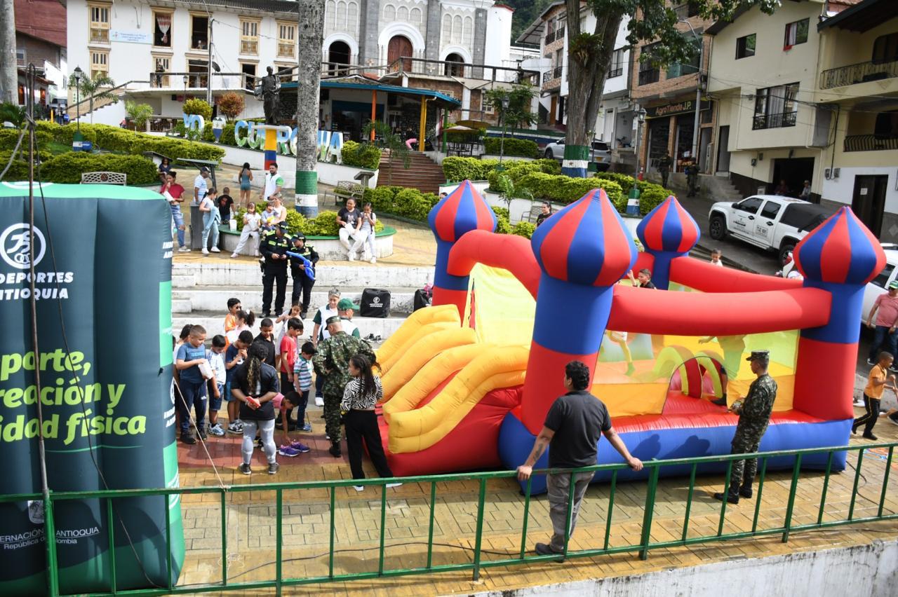 Gobernación de Antioquia realizó Jornada Integral en San Andrés de Cuerquia 