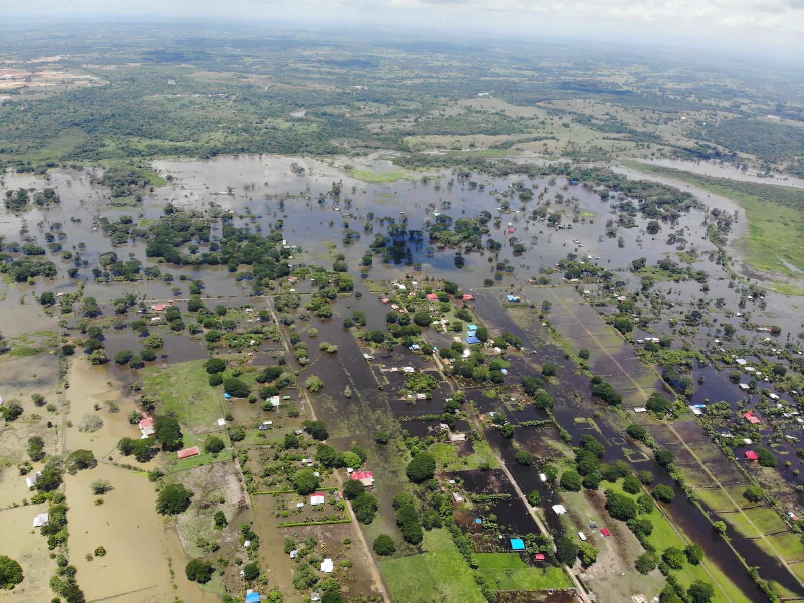 Dagran contrató estudios y diseños para definir obras que mitiguen el riesgo por inundación y erosión por el río Cauca en el municipio de Caucasia