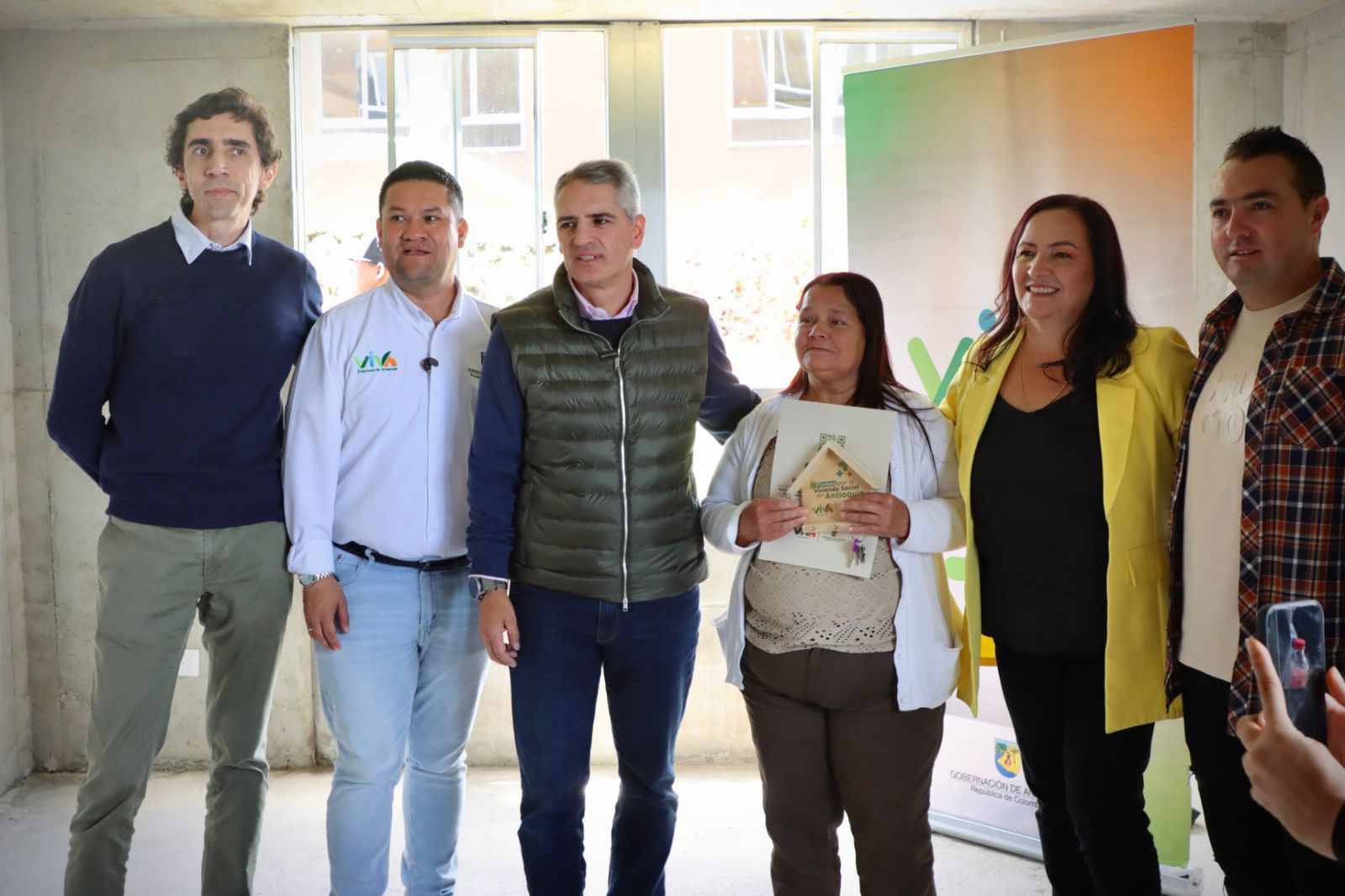 La Gobernación de Antioquia entrega 120 viviendas nuevas de Plan  Rescate en La Unión y 20 mejoramientos de vivienda en La Ceja 