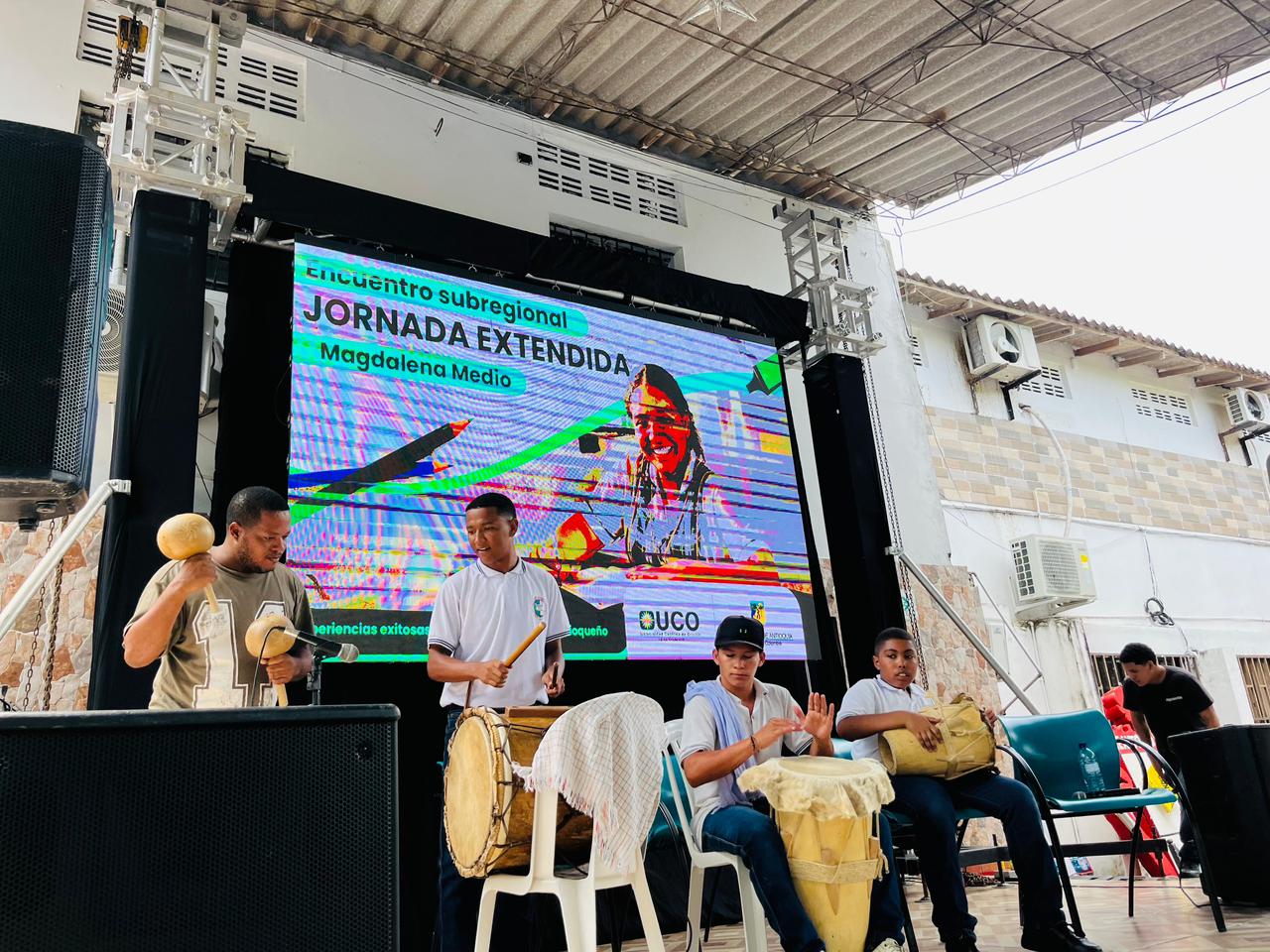 En el Magdalena Medio más de 2 mil estudiantes se benefician del programa Jornada Extendida de la Gobernación de Antioquia 