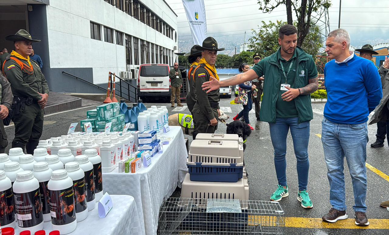 Gobernación de Antioquia fortalece la protección animal con la entrega de 28 kits veterinarios en el departamento 