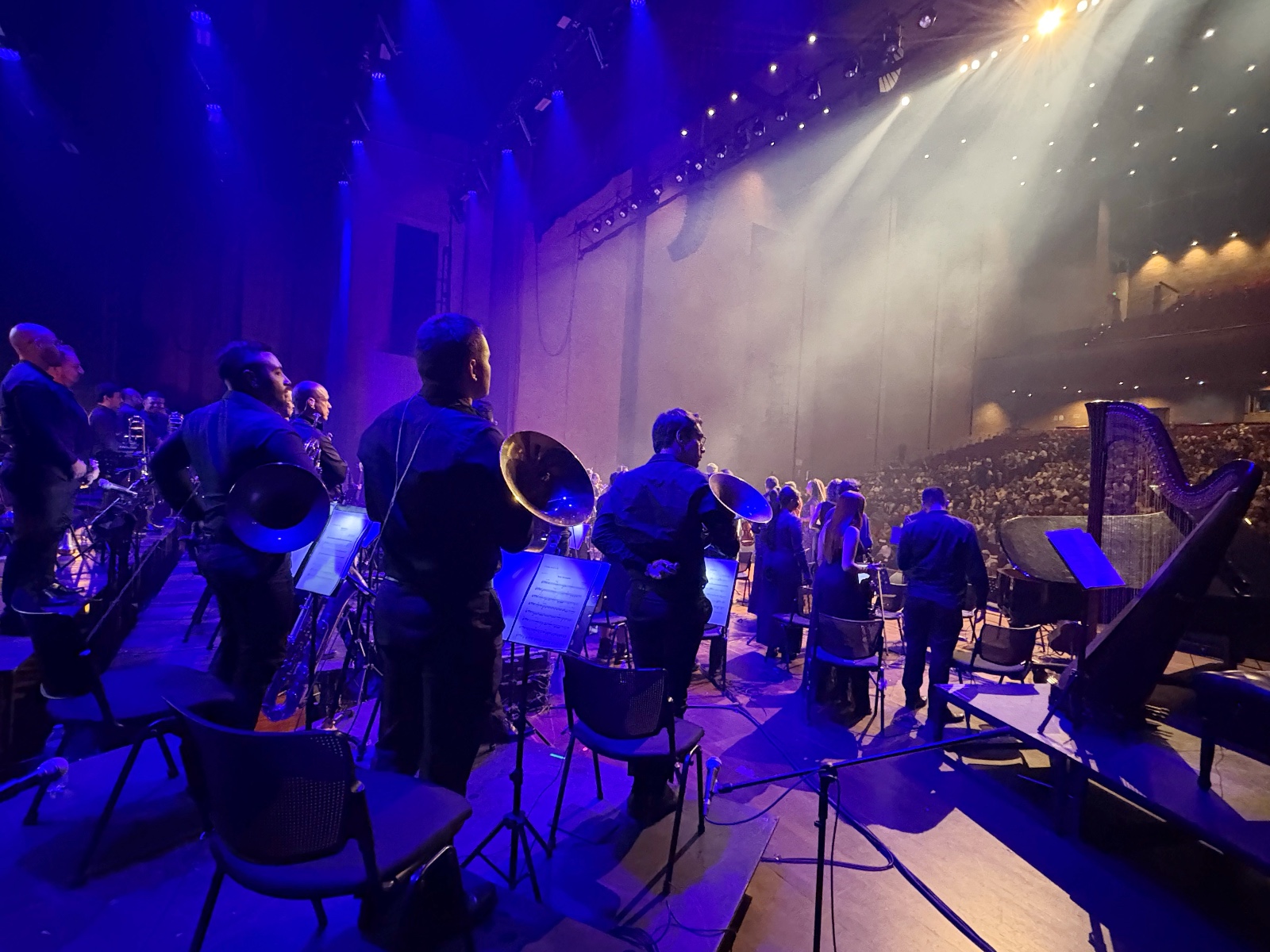 El Gran Concierto de la Gratitud reunió a los ganadores de La Nave, la Orquesta Departamental de Antioquia y a Yuri Buenaventura en un mismo escenario 