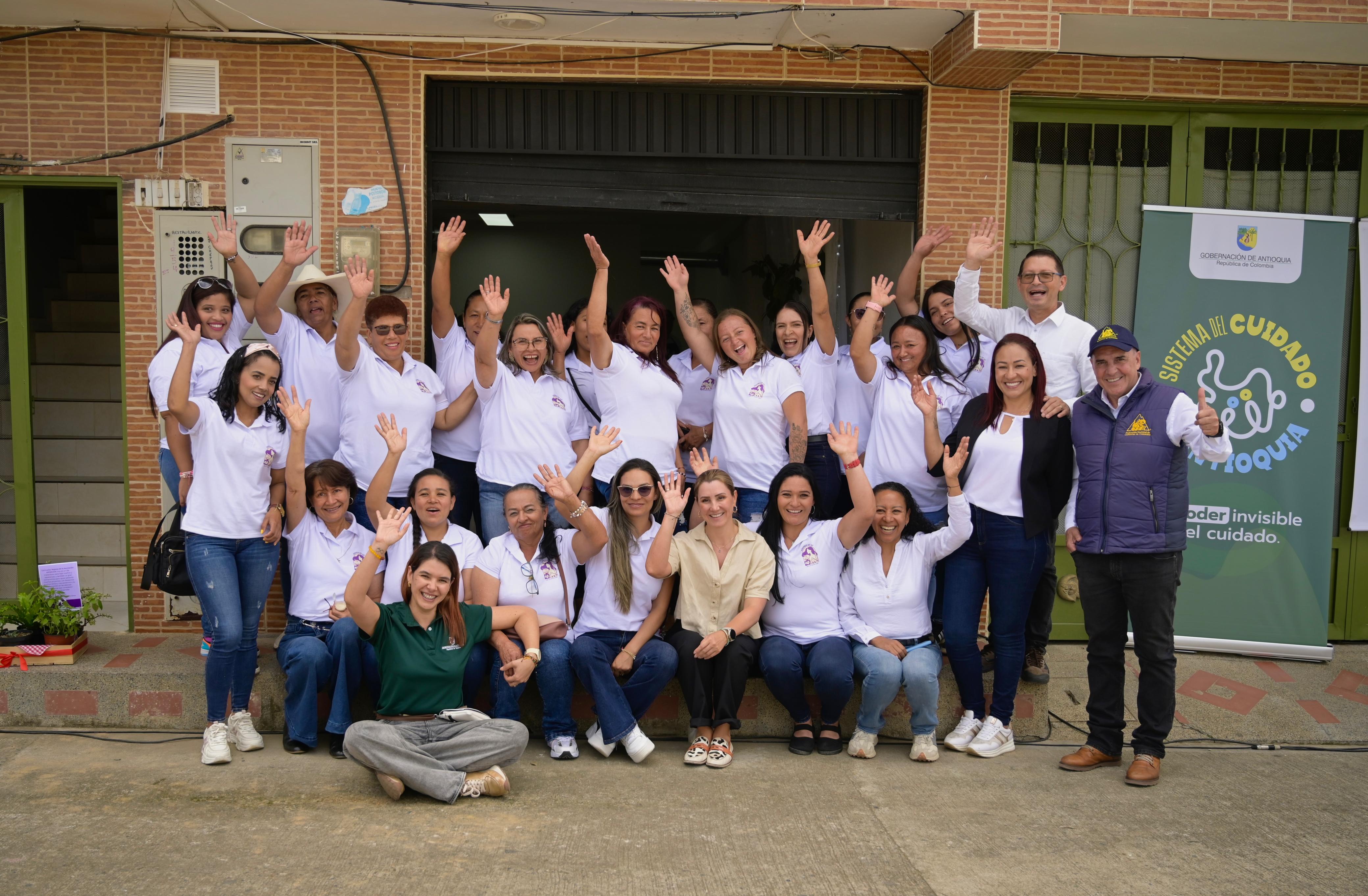 Entrega planta de café Gómez Plata
