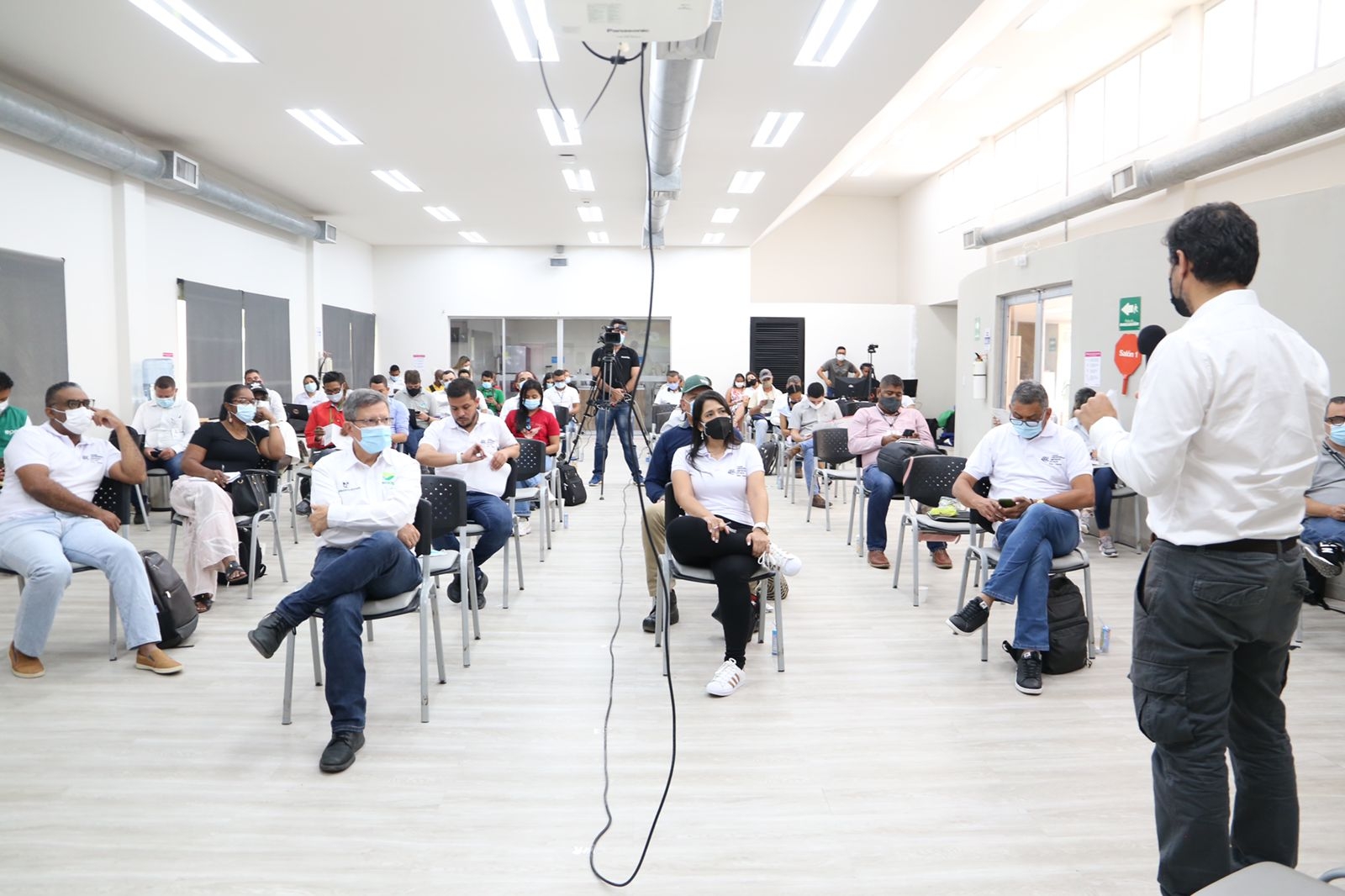 Esperanza y optimismo al final de la Plenaria del Comité Universidad Empresa Estado Sociedad del Bajo Cauca (CUEES) del Bajo Cauca