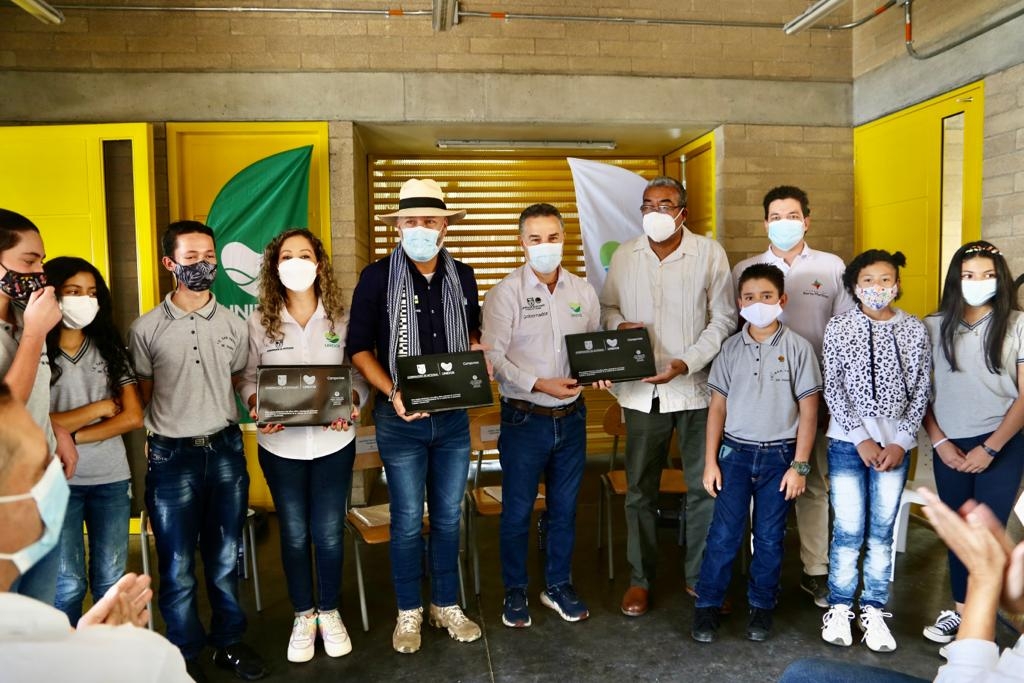 UNIDOS por la educación rural del municipio de Támesis