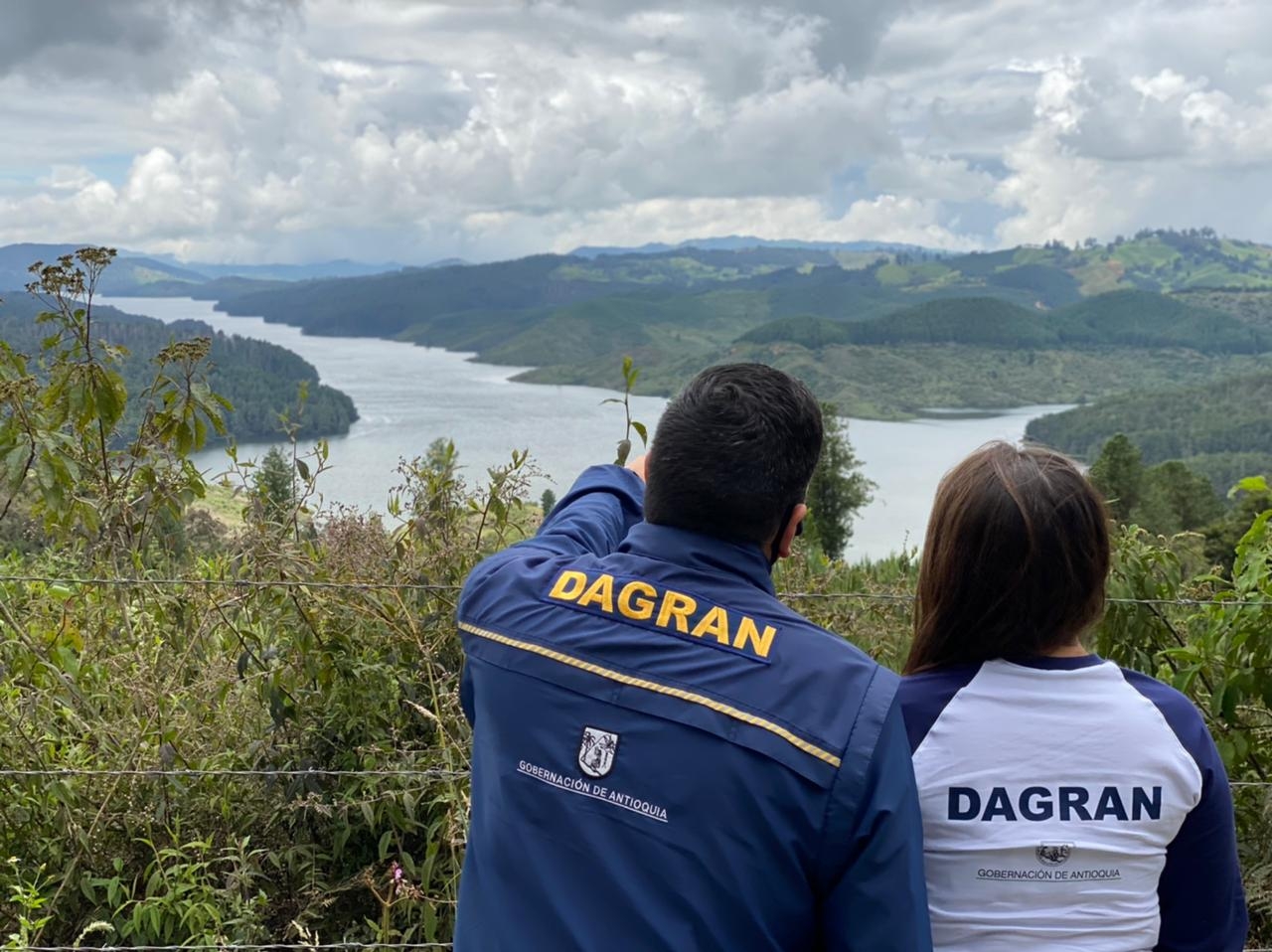 Instrumentación de ríos y quebradas y cursos de capacitación, la apuesta de Antioquia para reducir el riesgo de desastres