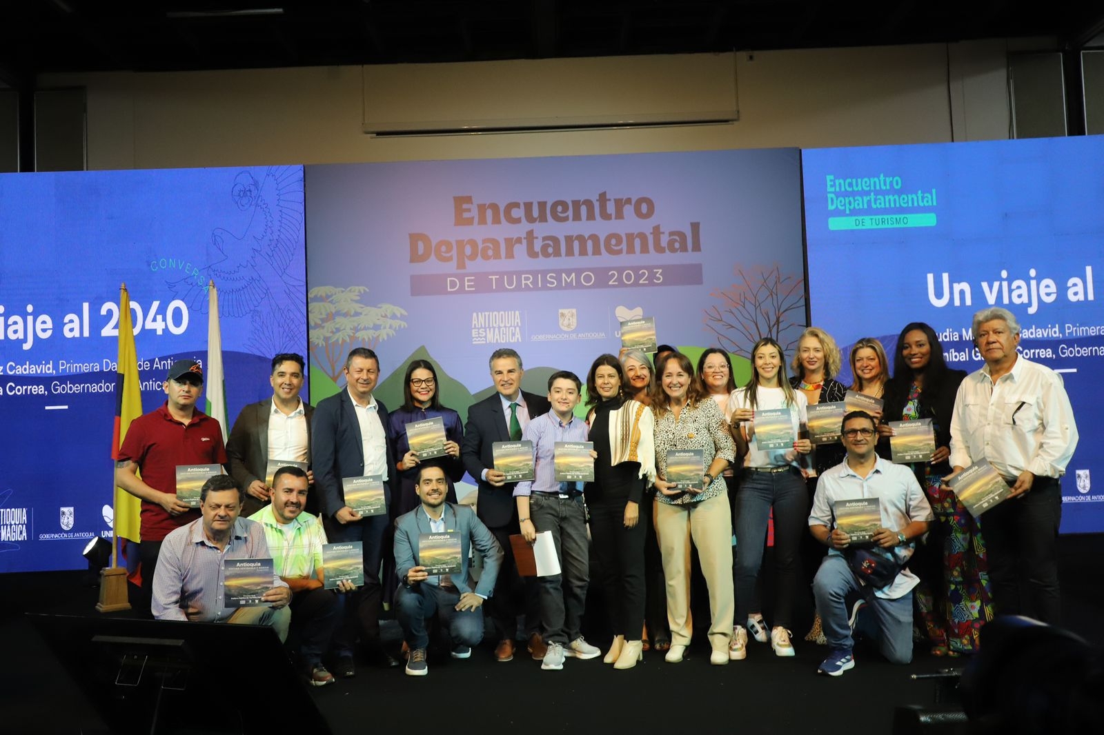 Gobernación entregó el Escudo de Antioquia en  Categoría Oro a Natalia Bayona, Directora de la Organización Mundial de Turismo