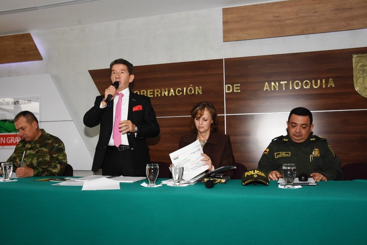 Algunos temas abordados este martes por el gobernador luego del consejo de seguridad