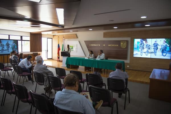 Secretaría de Educación de Antioquia y Gerencia de la Bici lanzaron concurso "En mi Bici a la Escuela"