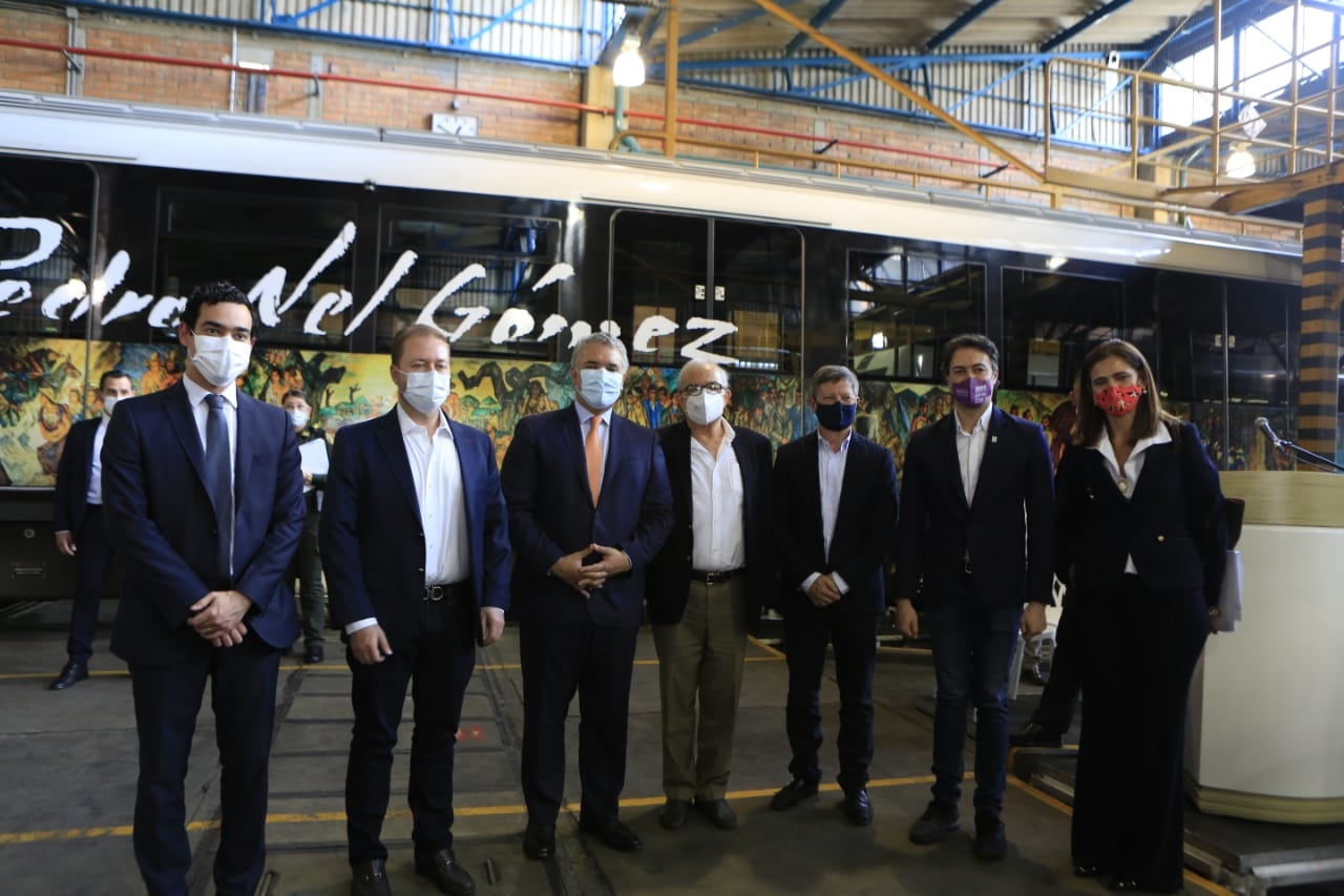 “Que usted y su gobierno, señor Presidente, consideren el corredor de la 80 como un proyecto estratégico nos llena de emoción y de orgullo a los antioqueños”, gobernador (e) Suárez Vélez