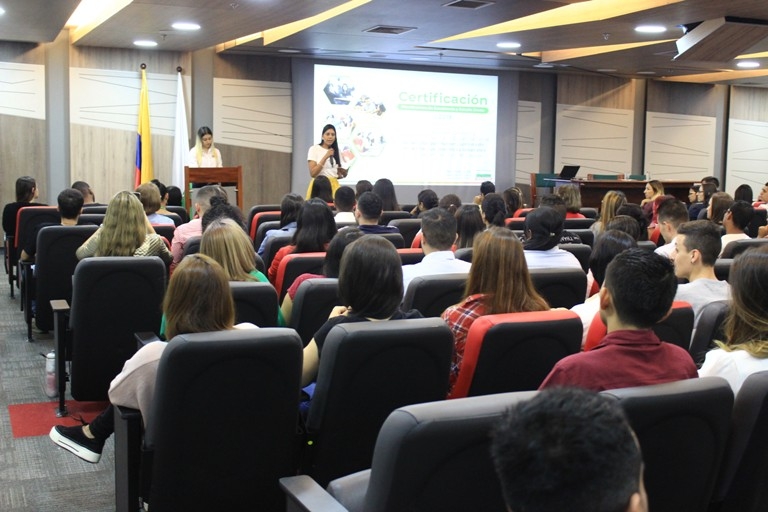 Certificación a los Practicantes de Excelencia y Estado Joven primer semestre 2019 del Departamento de Antioquia