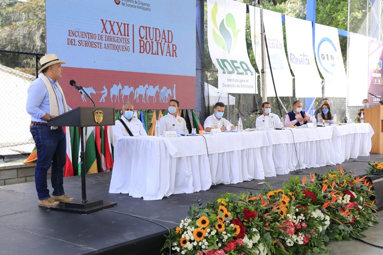 El gobernador de Antioquia presentó al mandatario Iván Duque seis propuestas para atacar la criminalidad en la subregión del Suroeste