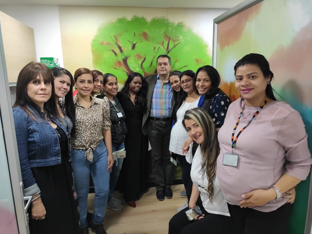 Las madres tienen un espacio para la extracción y conservación de su leche materna en la Gobernación