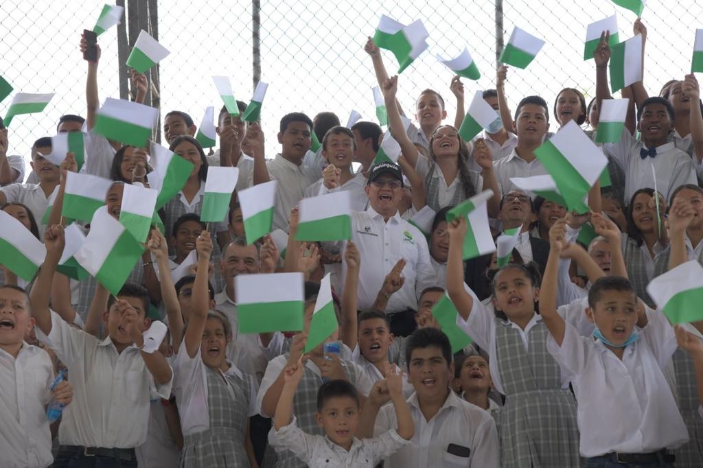 Gobernación de Antioquia y Municipio de San Roque ponen al servicio obras de infraestructura por más de 4.026 millones de pesos