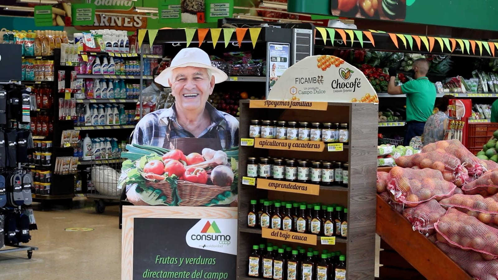Secretaría de Agricultura impulsa la comercialización de miel del Bajo Cauca
