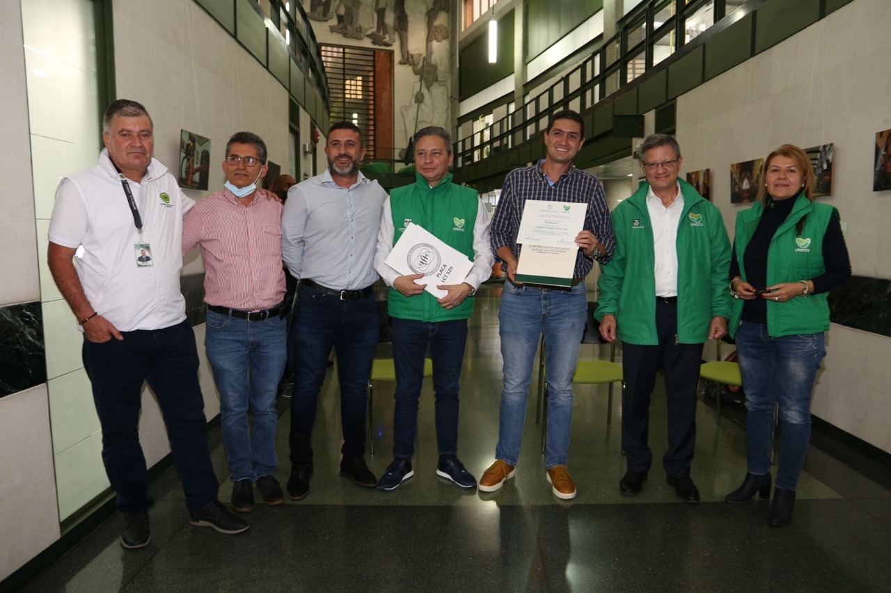 Con 11 nuevas ambulancias, Antioquia fortalece los servicios de salud del departamento