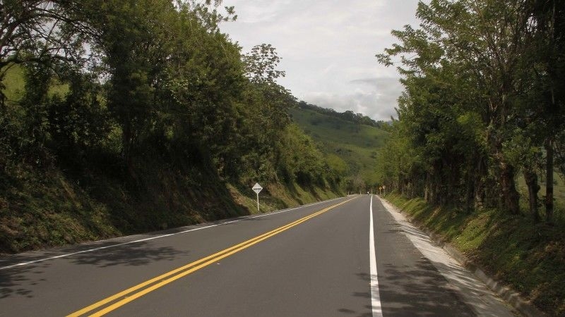 ¡Atención se autoriza temporalmente vehículos de carga por vía Las Palmas!