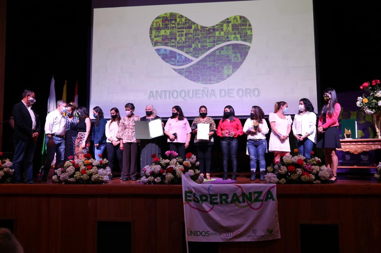 Gobernación de Antioquia abre convocatoria para postular a las mujeres que aspirarán al galardón de “Antioqueña de Oro 2021”