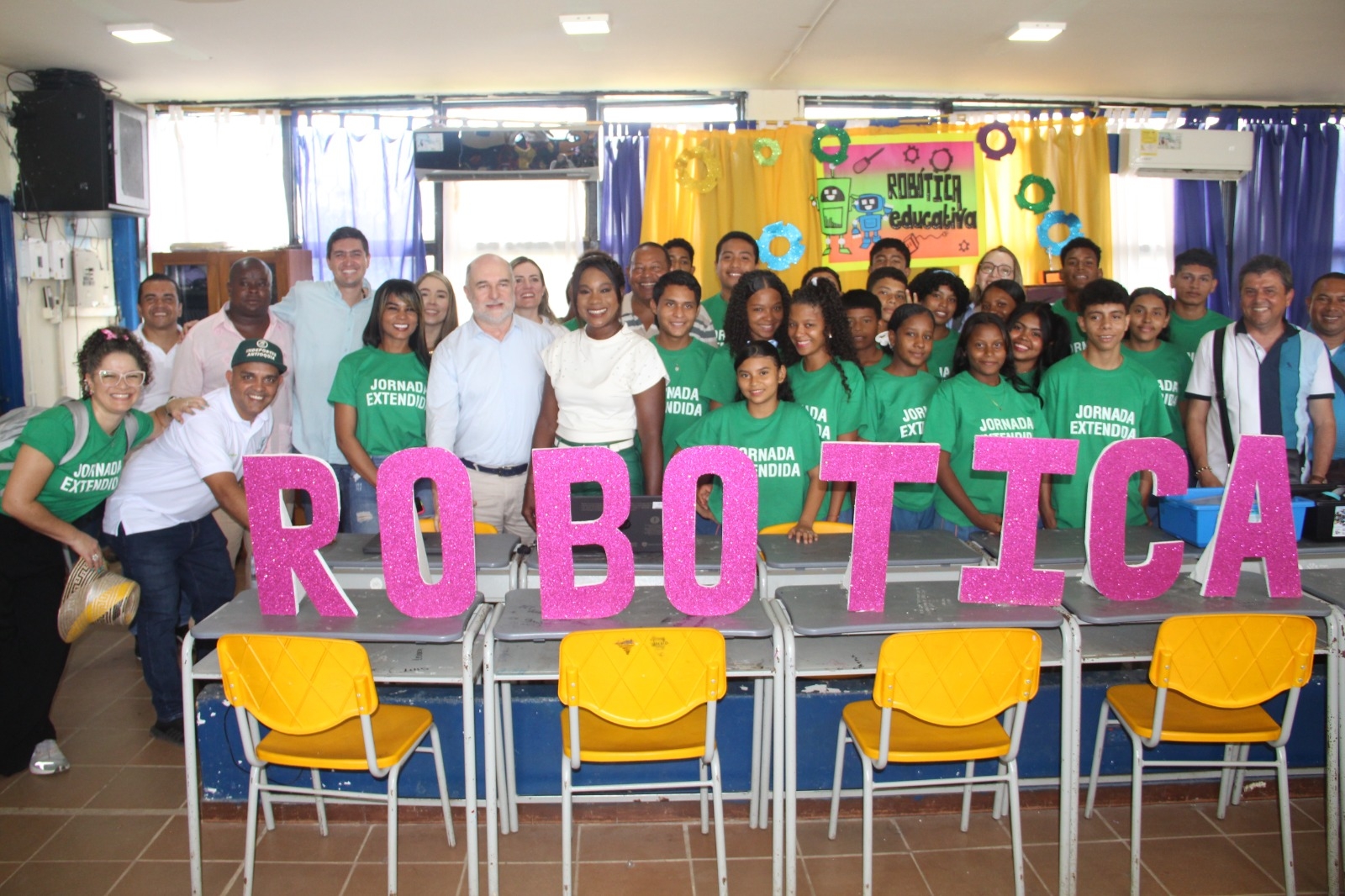 En Antioquia continúa la implementación de la Jornada Extendida en educación 