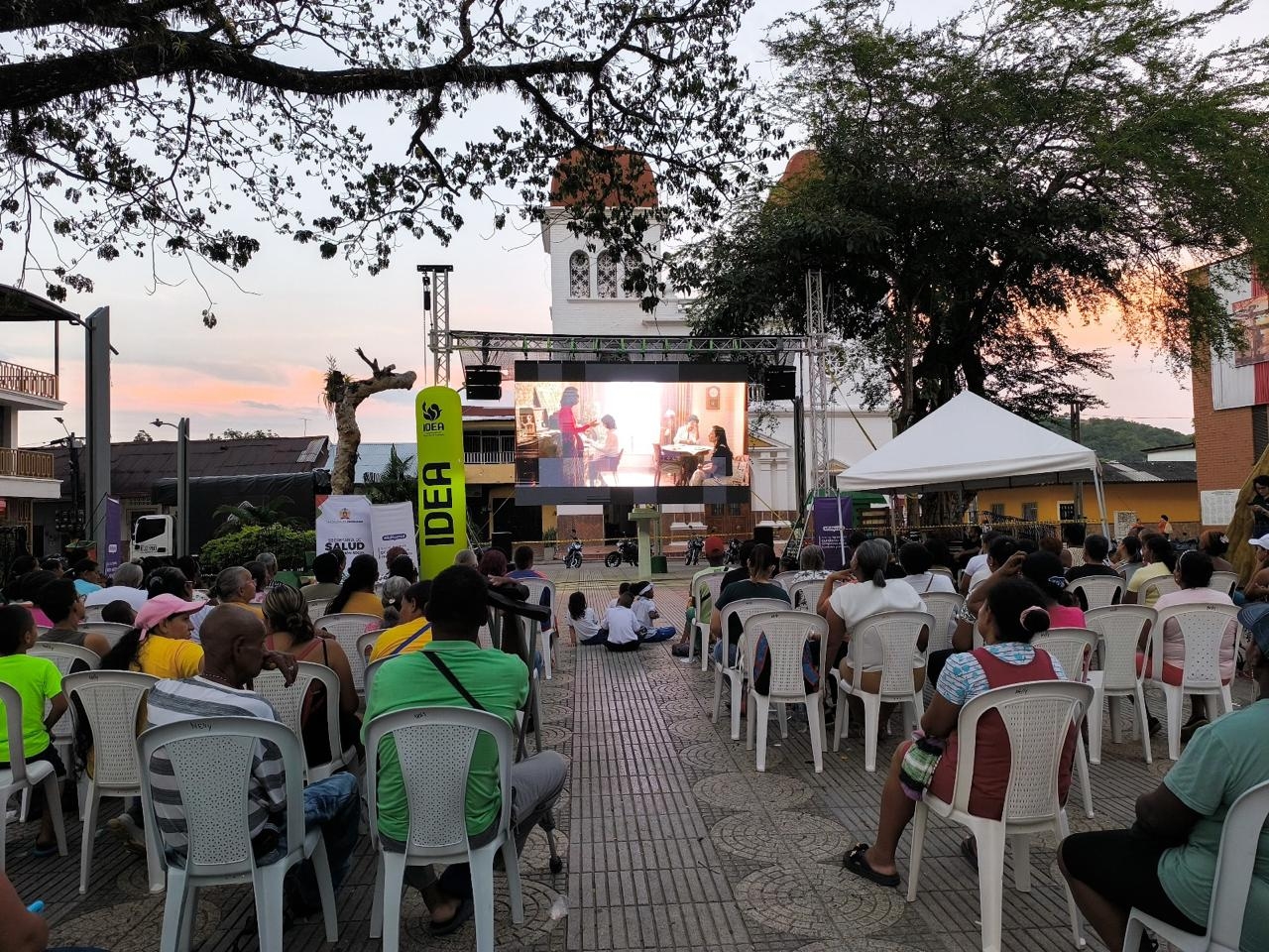 El cineforo de “Estimados Señores” llega al Valle de Aburrá y se presenta mañana en Medellín