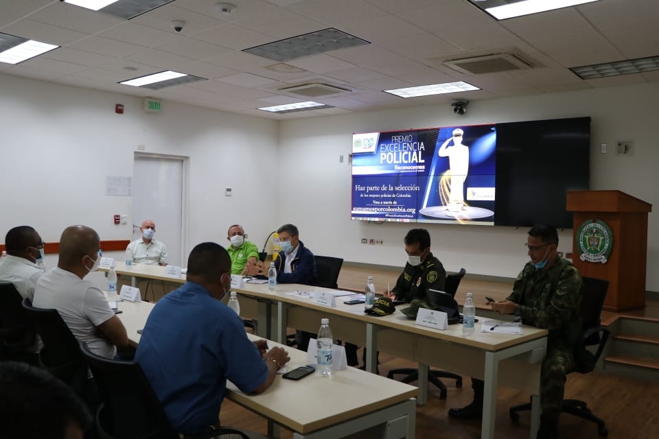 Secretario de Gobierno de Antioquia lideró consejo de seguridad en el Bajo Cauca