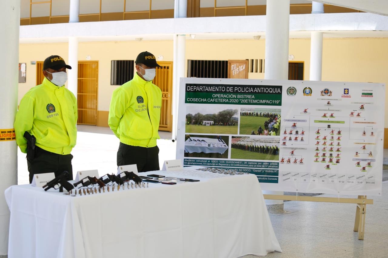 Ministro de Defensa anunció la desarticulación de una banda criminal dedicada al microtráfico en el Suroeste del departamento