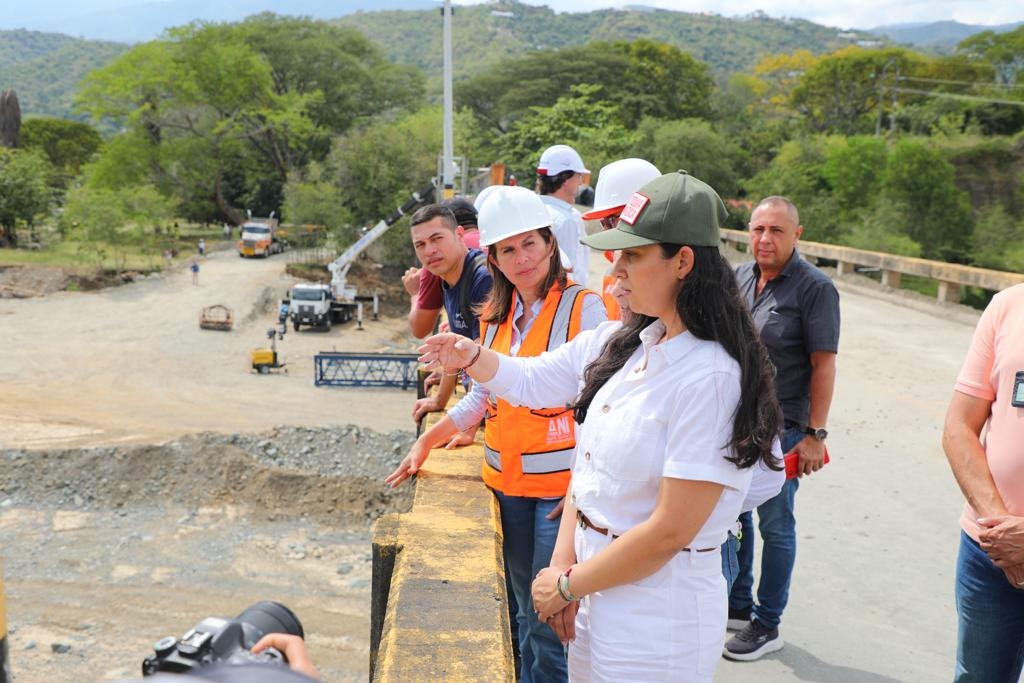 Nuevas medidas serán implementadas para garantizar el paso de vehículos de carga pesada por el río Tonusco
