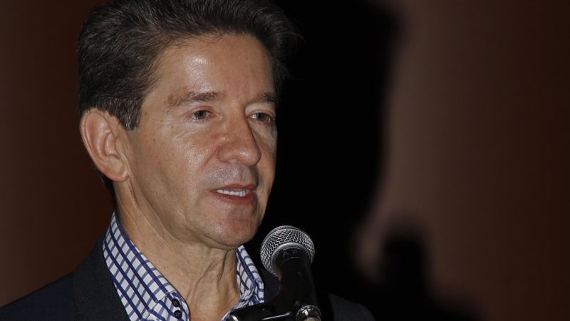 Gobernador pidió al Ministro de Salud cumplir con carácter urgente, los compromisos acordados