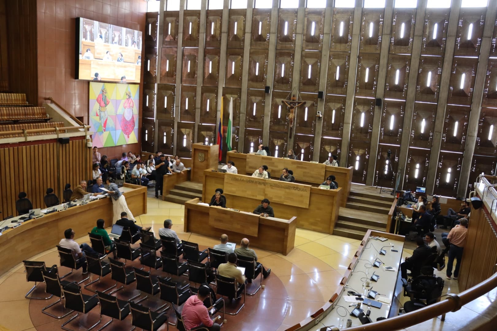La Asamblea de Antioquia aprobó recursos para ejecutar obras en el tramo de la Nueva Vía al Mar - Túnel del Toyo que el Gobierno Nacional cedió al Departamento