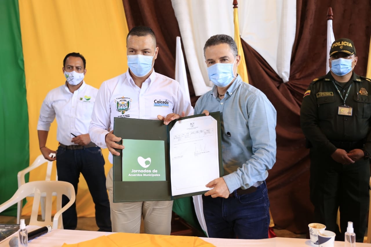 Positivo balance entregó el gobernador de Antioquia del Plan Cosecha Cafetera