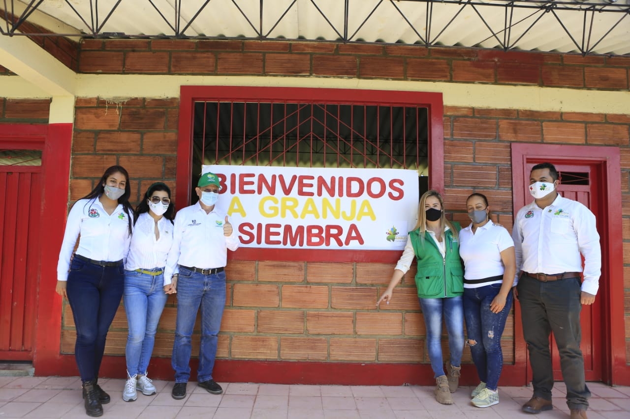 La “Granja Siembra”, en zona rural de Amalfi, es ejemplo de trabajo asociado y empoderamiento de las mujeres