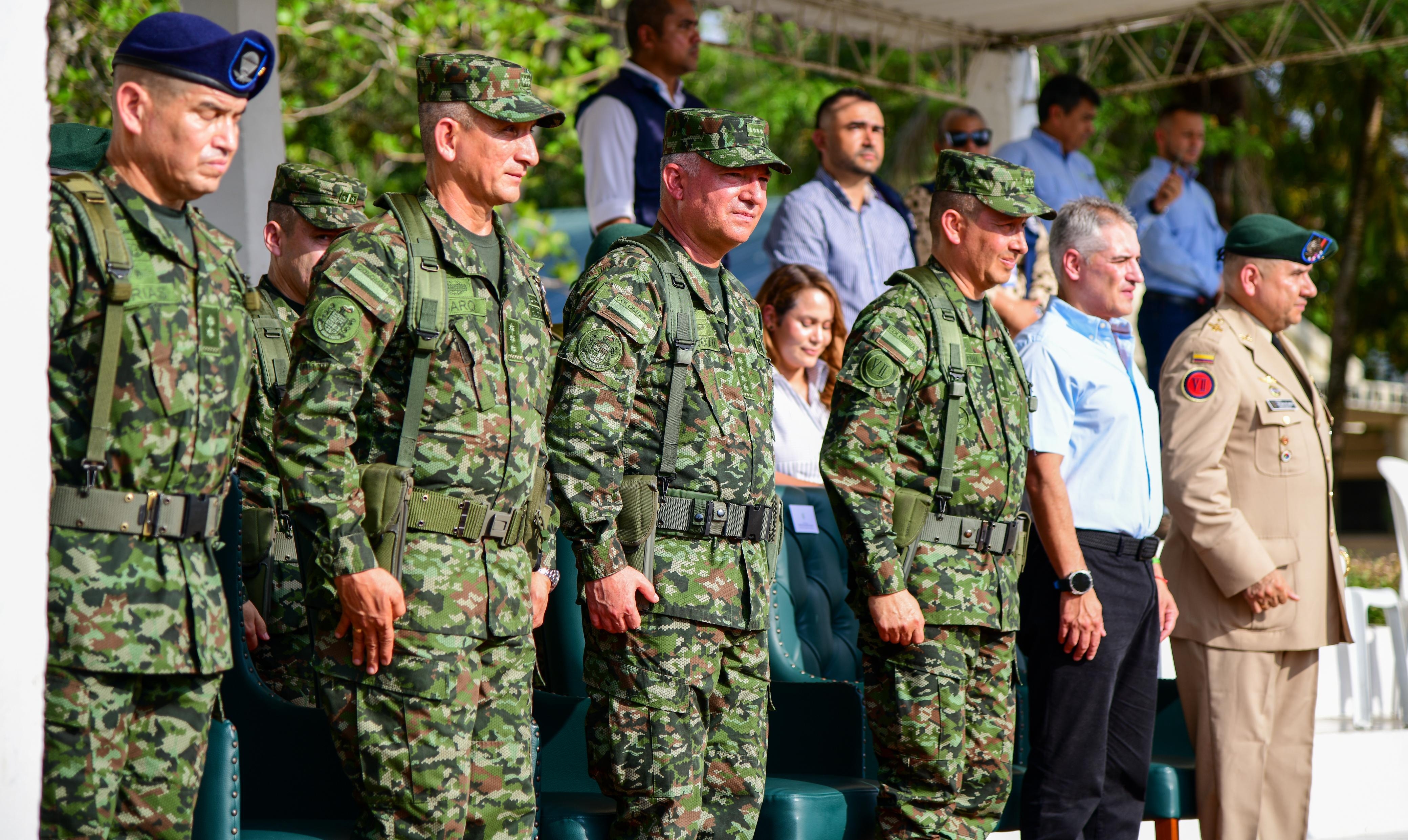 Gobernador Andrés Julián destacó la activación de la Fuerza de Despliegue Rápido N°7 y el Batallón de Selva N° 57 del Ejército