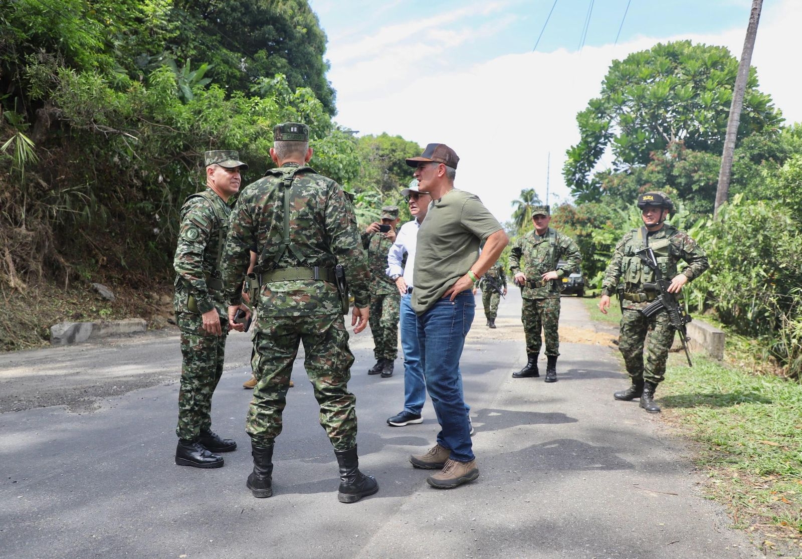 La Gobernación de Antioquia ofrece recompensa por los criminales del ELN que instalaron explosivos en la vía a la Costa Atlántica