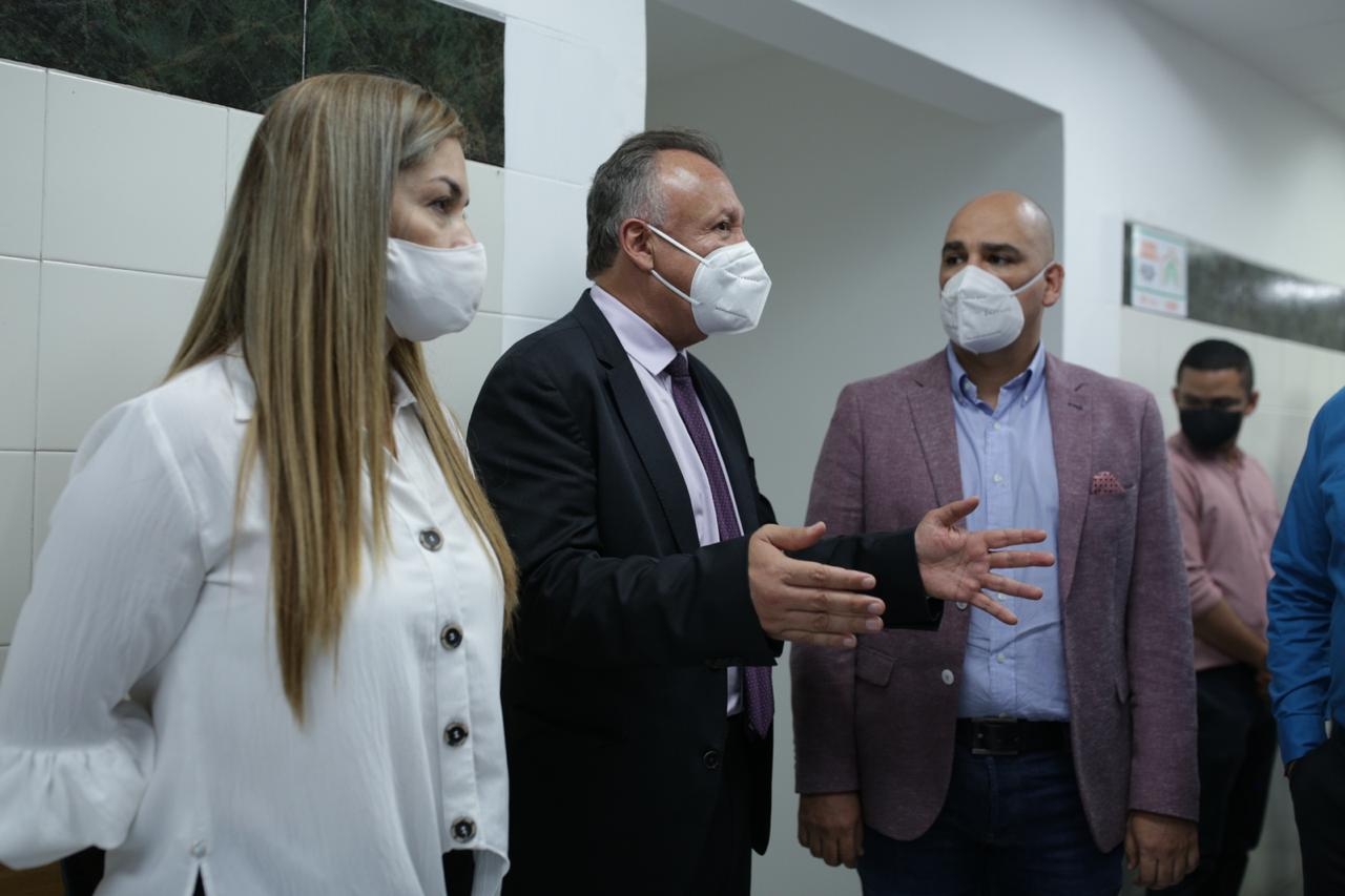 “Antioquia está preparada para recibir la vacuna”: Luis Alexander Moscoso, viceministro de Salud