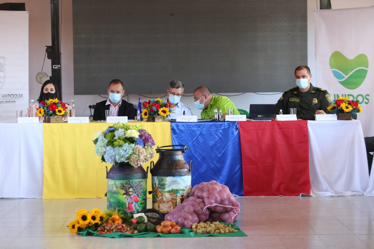 En reunión territorial focalizada del Oriente antioqueño, se asumieron compromisos para enfrentar la violencia que se vive en la zona