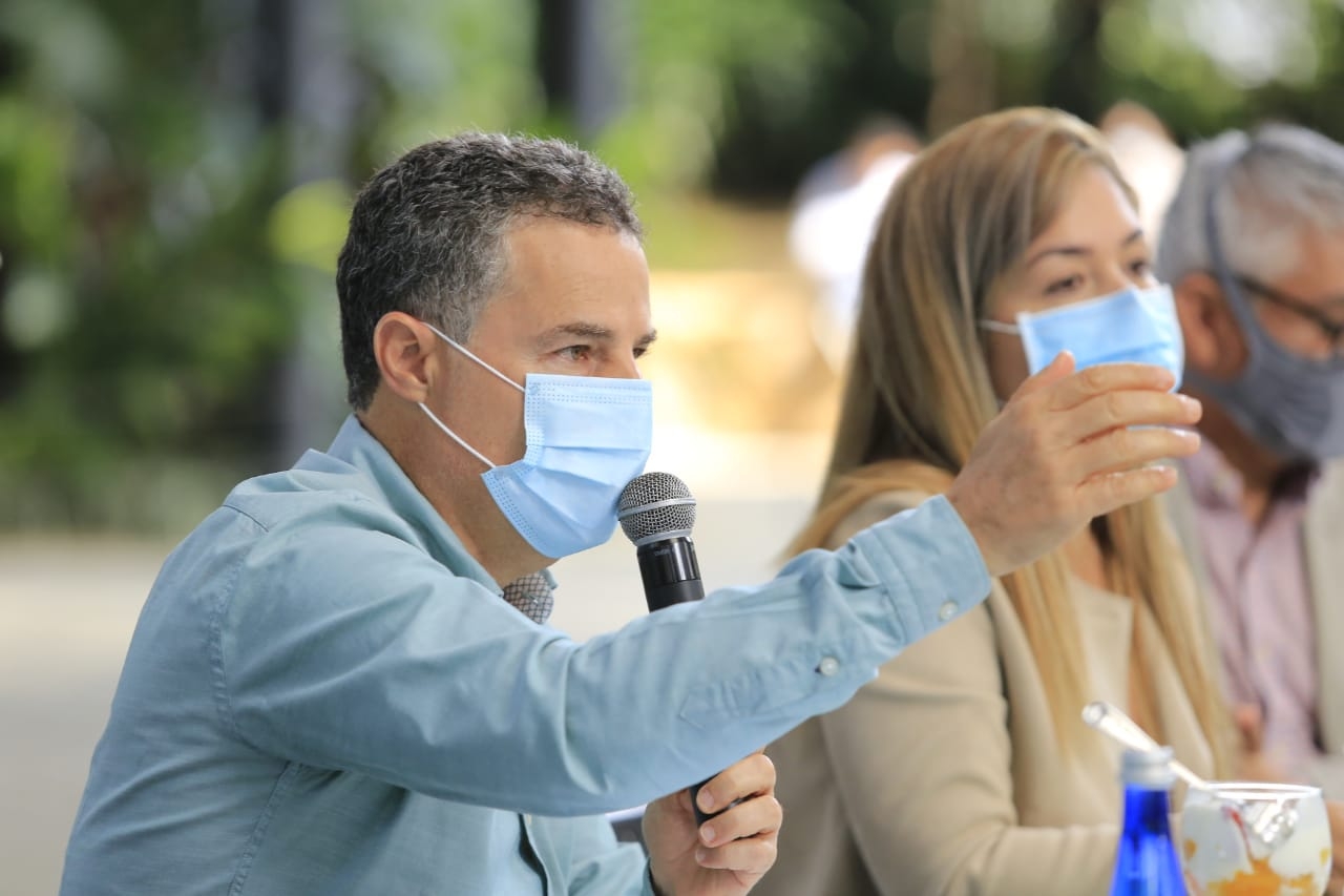 Gobernación presentó ante alcaldes, EPS y fuerza pública los componentes de salud, seguridad y comunicación para el Plan Nacional de Vacunación en Antioquia