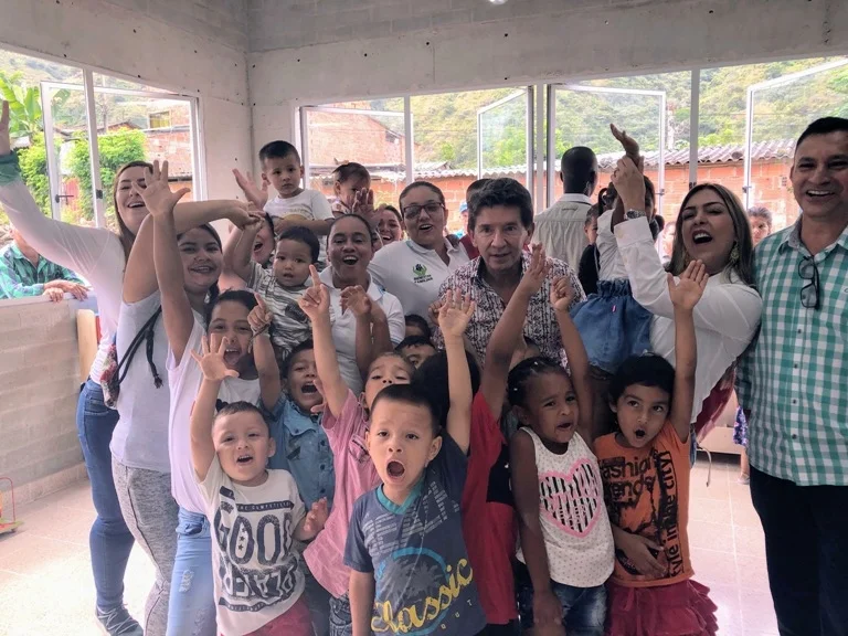 Gracias a la alianza entre la Gobernación de Antioquia y el ICBF los niños y niñas de Antioquia tendrán un buen comienzo